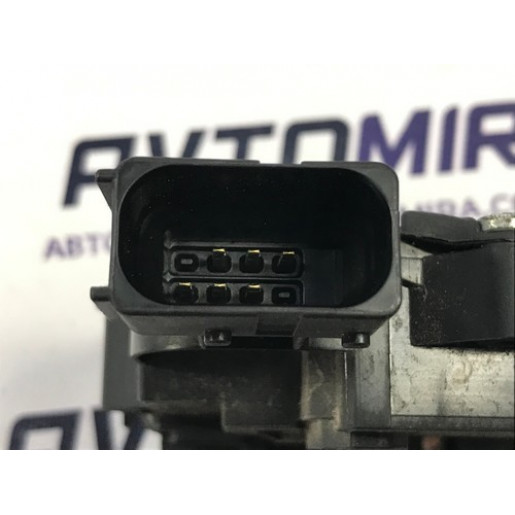 Замок двери передней правой Opel Corsa D HB 5дв. 2006-2014 13258279